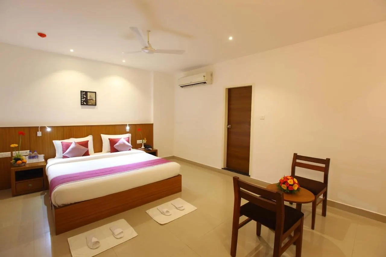 Hotel Samudra Kannur 3*,  India